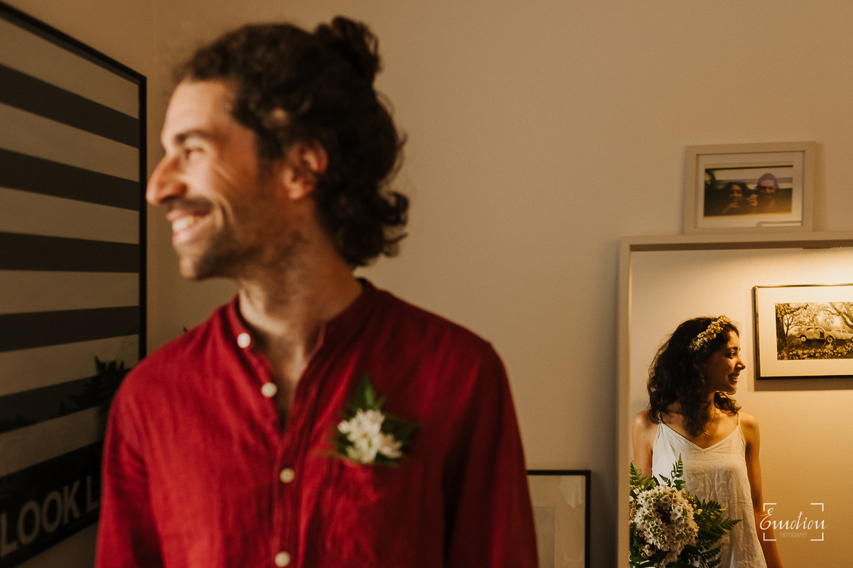 Fotógrafo de casamentos em Coimbra, Leiria, Aveiro.
Fotografia documental de casamento. Fotografia com emoção, paixão e sem poses. Imagens verdadeiras e cheias de amor.
Fotografamos em todo o país. Sessão Solteiros em Coimbra.