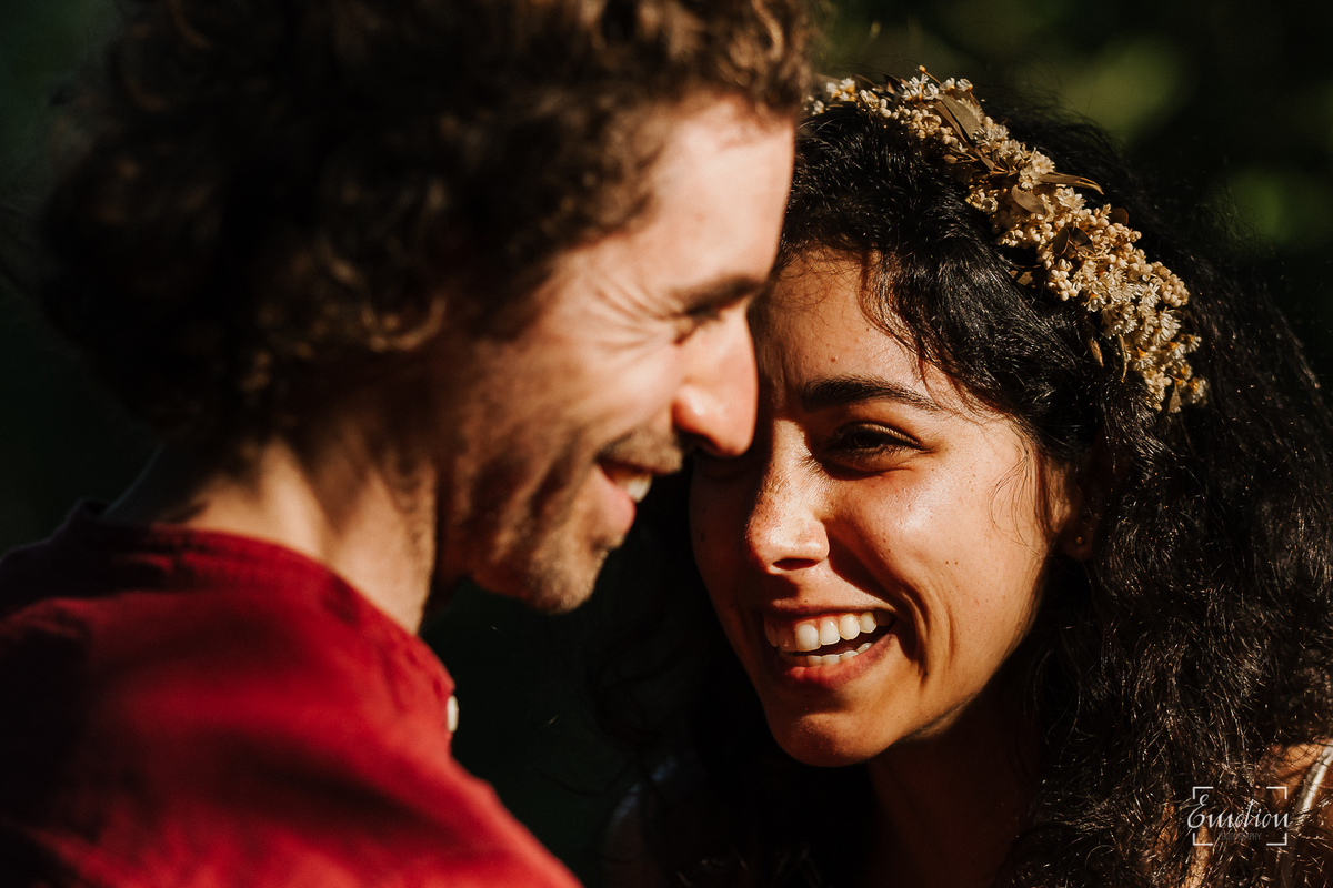 Fotógrafo de casamentos em Coimbra, Leiria, Aveiro.
Fotografia documental de casamento. Fotografia com emoção, paixão e sem poses. Imagens verdadeiras e cheias de amor.
Fotografamos em todo o país. Sessão Solteiros em Coimbra.
