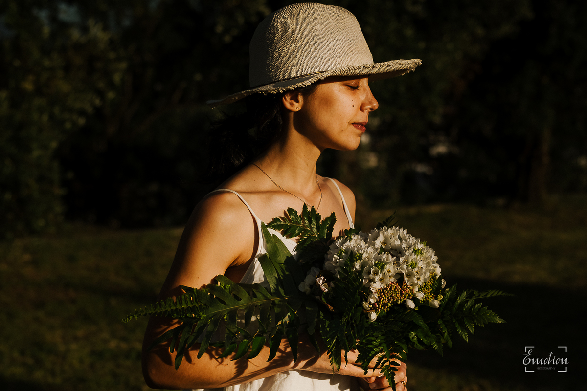 Fotógrafo de casamentos em Coimbra, Leiria, Aveiro.
Fotografia documental de casamento. Fotografia com emoção, paixão e sem poses. Imagens verdadeiras e cheias de amor.
Fotografamos em todo o país. Sessão Solteiros em Coimbra.