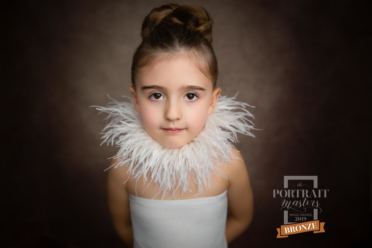 Fotografia Premiada - Portrait Masters - Retrato Artístico de Estúdio com a Alice, no estúdio Rute Raposo fotografia