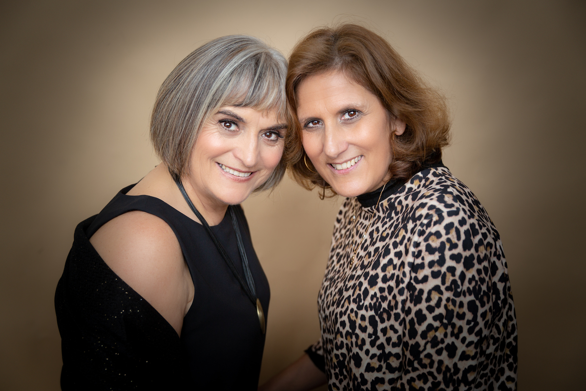 cumplicidade de irmãs, retrato