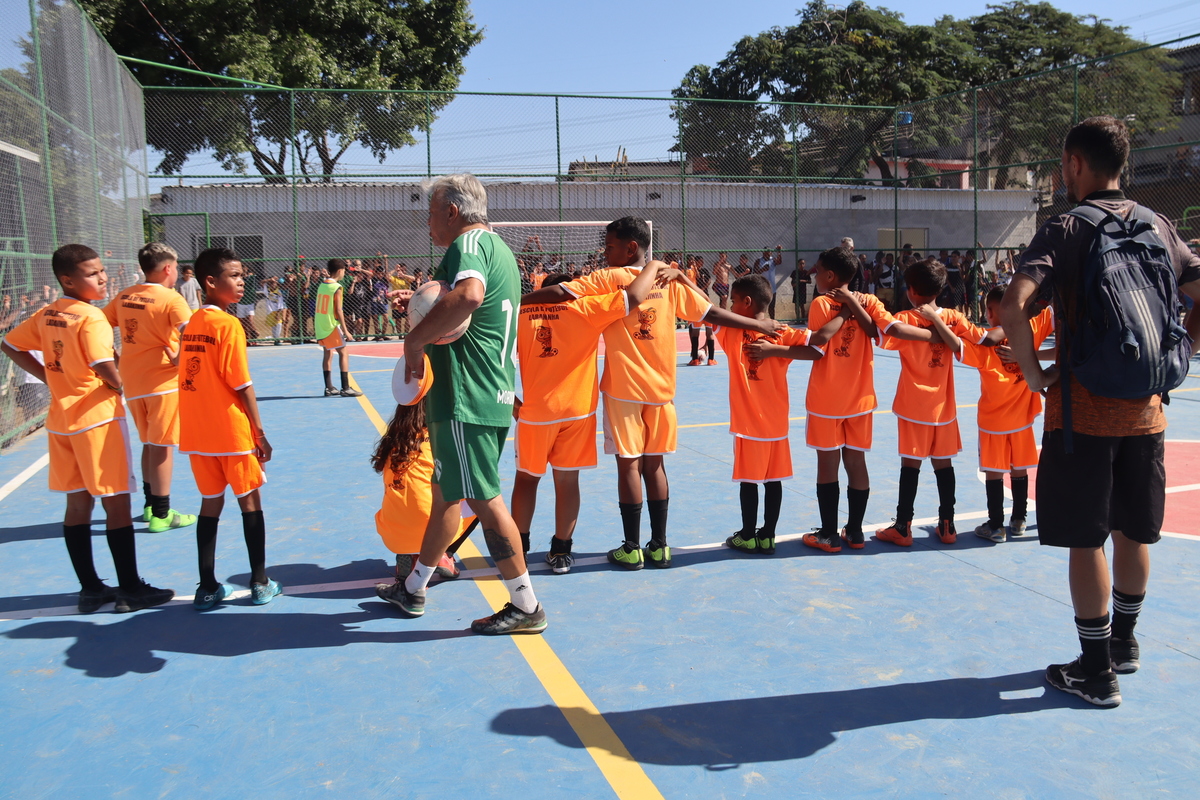 Crianças curtindo o novo espaço