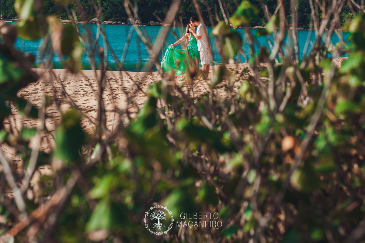 fotos de ensaio de pre wedding campo verde