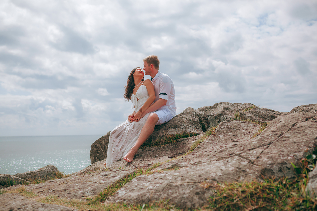 Get Wallpaper Pre Casamento Ensaio De Pre Casamento Na Praia Giovane E Ana For iPhone Free