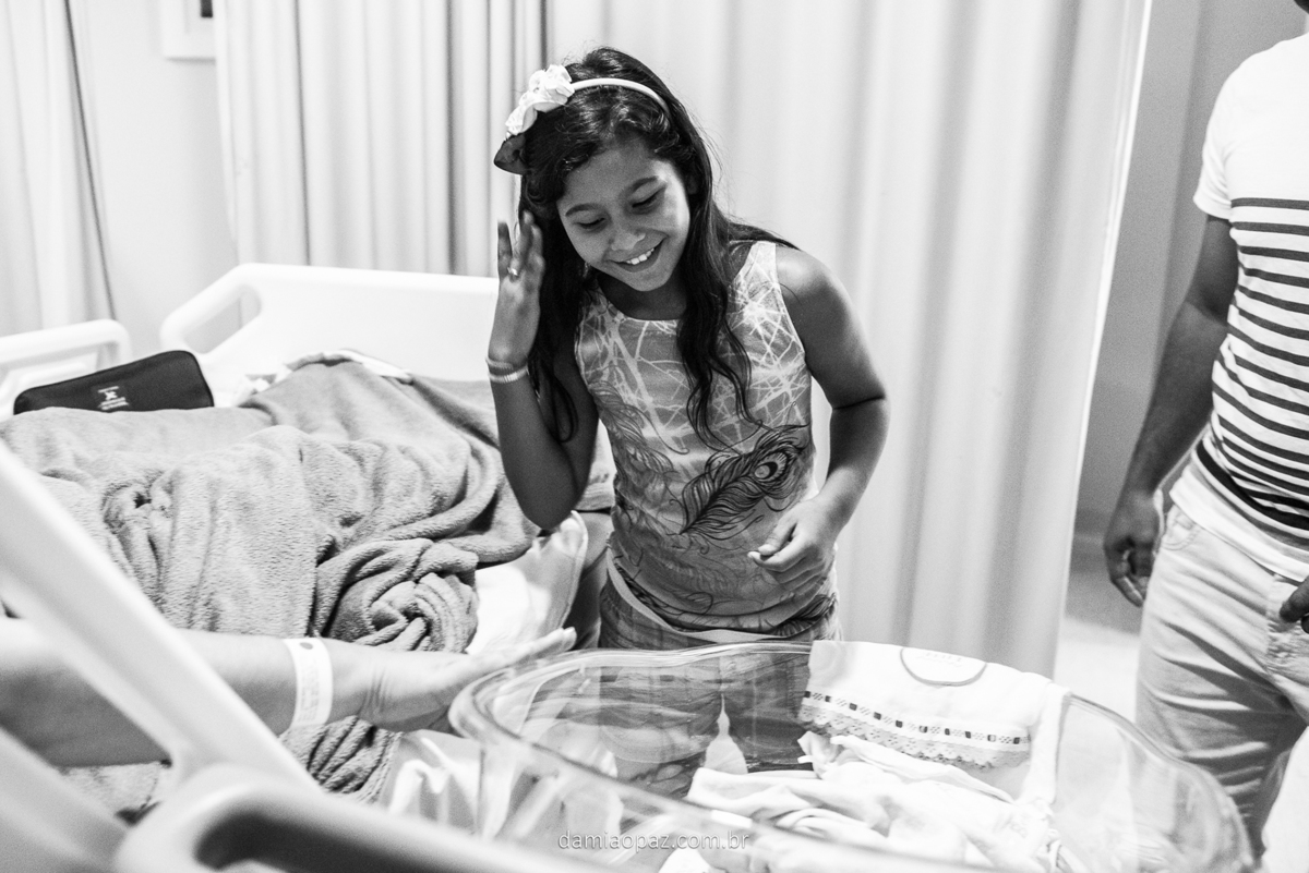 A primeira vez que Bianca viu Ethan. Este foi o exato momento.