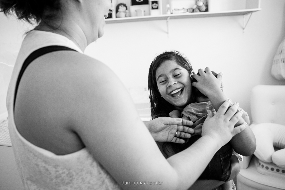 Bianca ainda não tem tanto jeito para segurar.