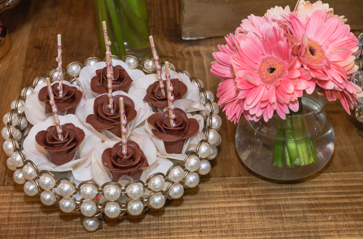 doces em formato de flor 