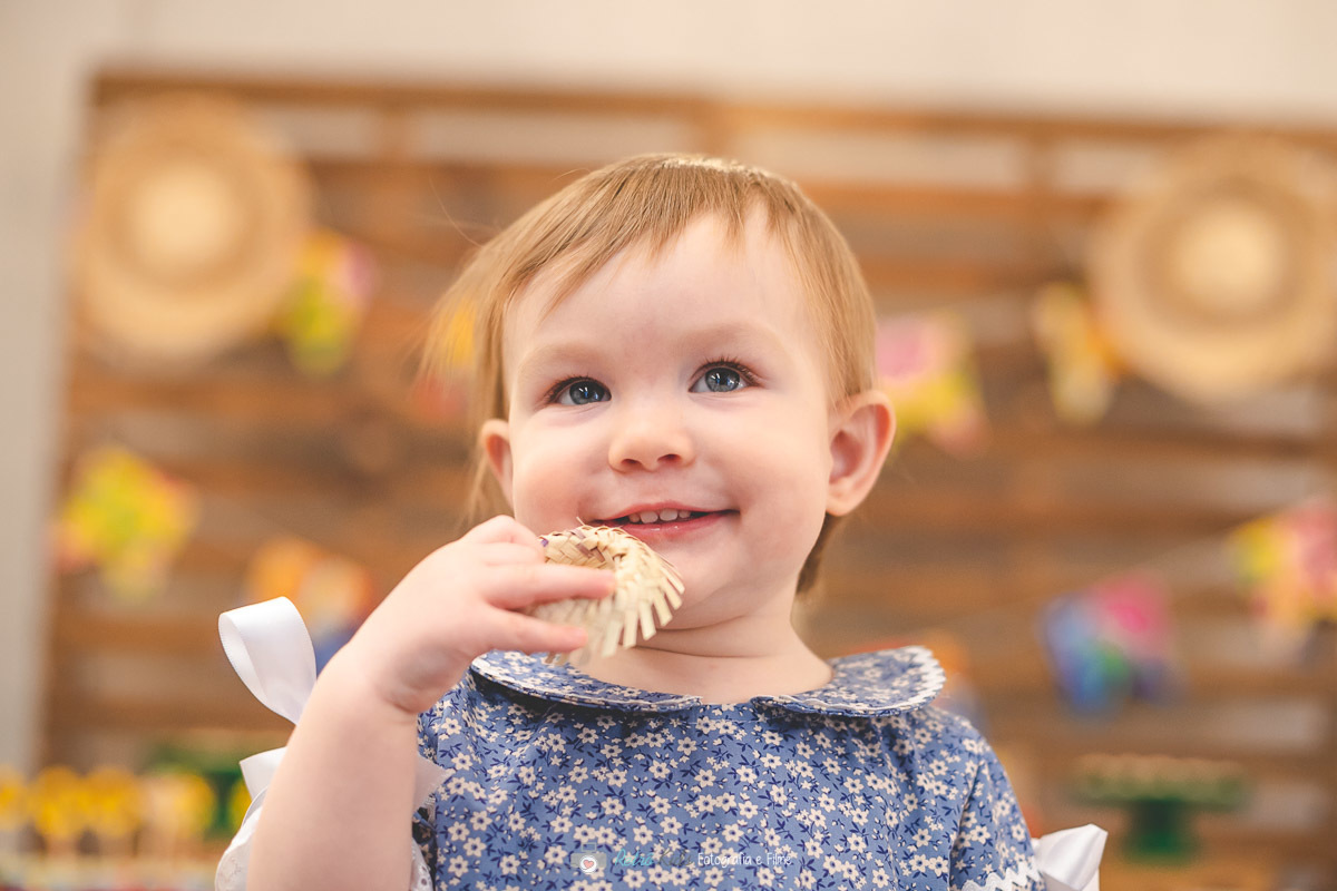 FESTA JUNINA ANIVERSARIO INFANTIL MENINA