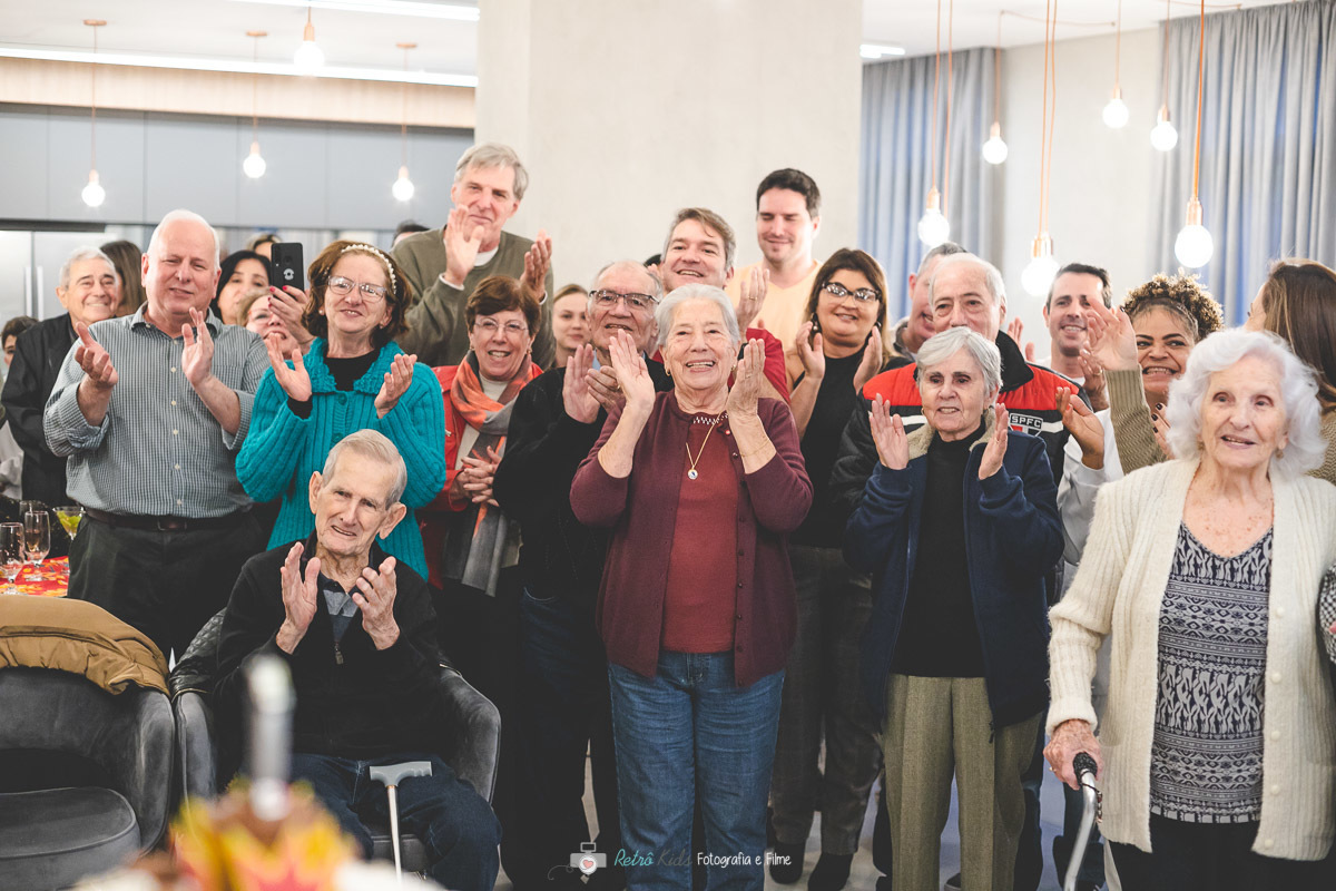 FOTOGRAFIA FESTA INFANTIL SALÃO DE FESTAS PINHEIROS SP