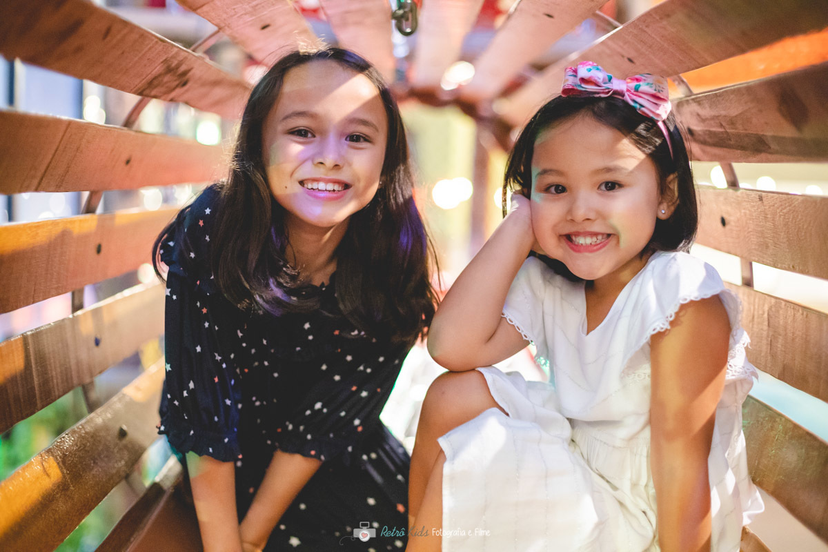 FESTA INFANTIL COM DUAS ANIVERSARIANTES