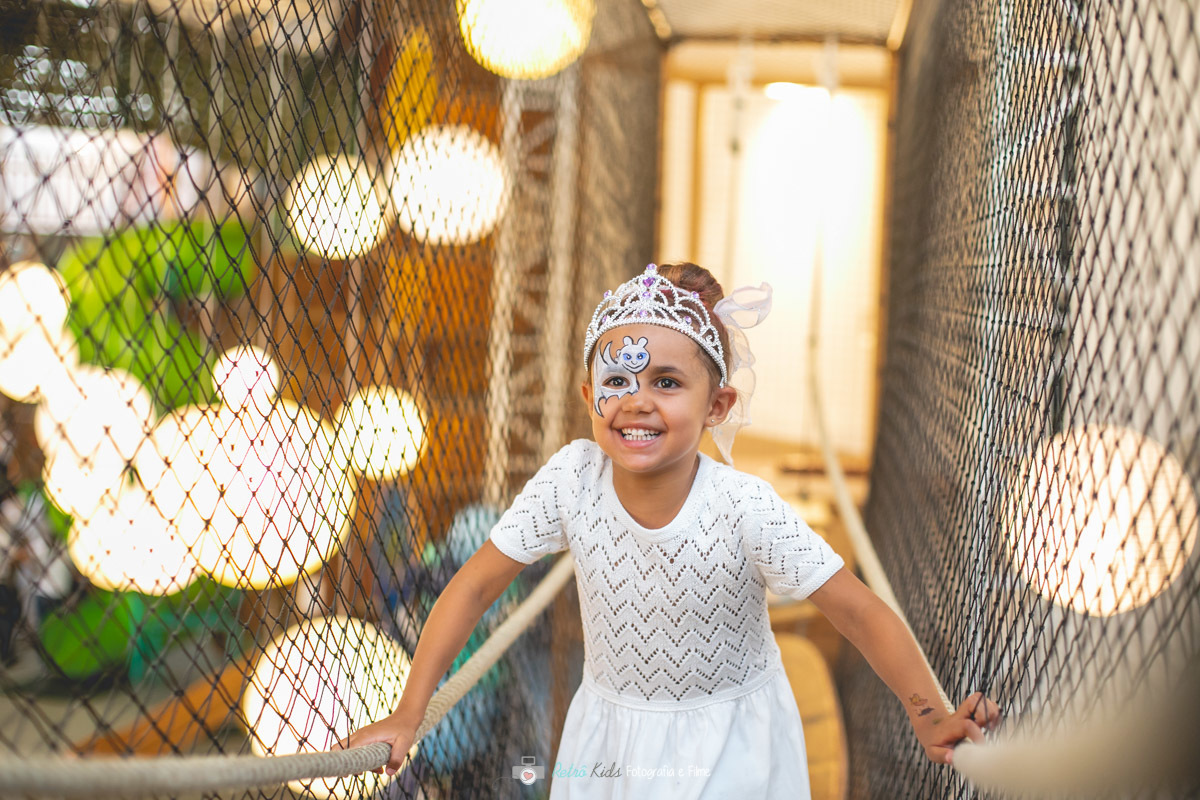 FESTA INFANTIL COM 2 IRMÃS