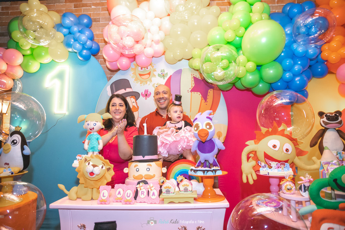 MESA PERSONALIZADA MUNDO BITA