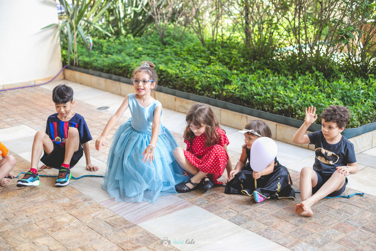 BRINCADEIRAS FESTA INFANTIL