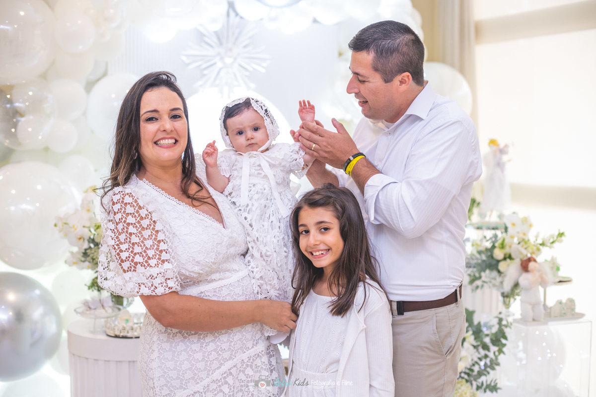FOTO FAMÍLIA BATIZADO MENINA