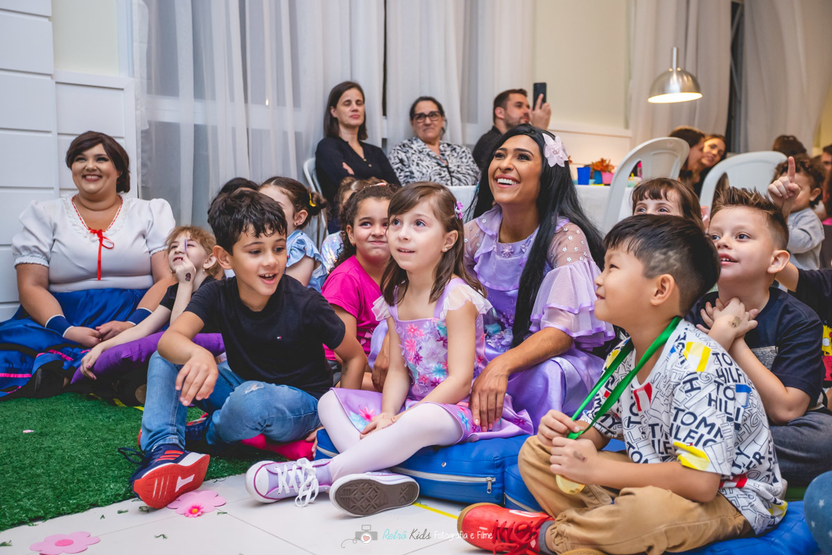BRINCADEIRAS FESTA INFANTIL