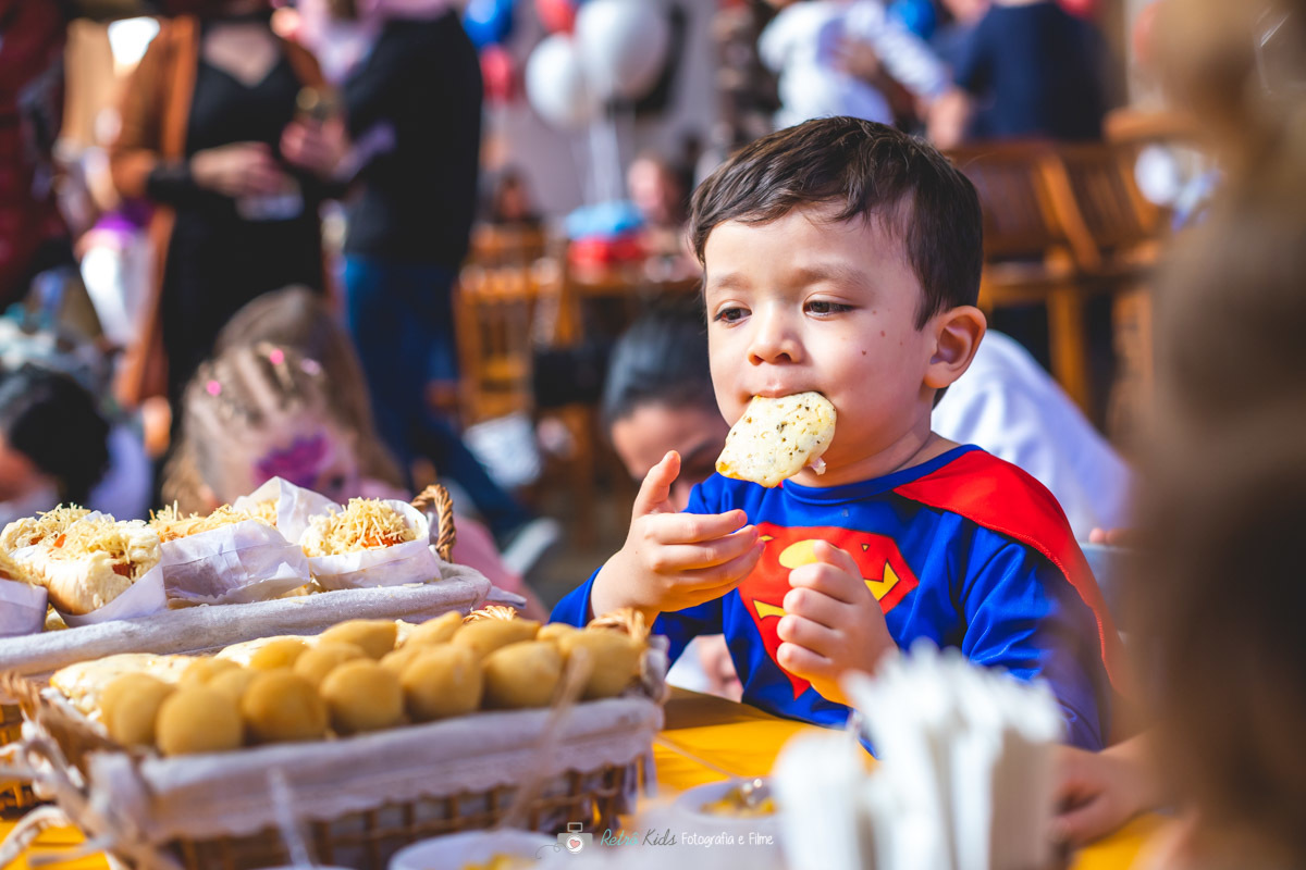 ORGANIZAÇÃO PARA FESTA INFANTIL