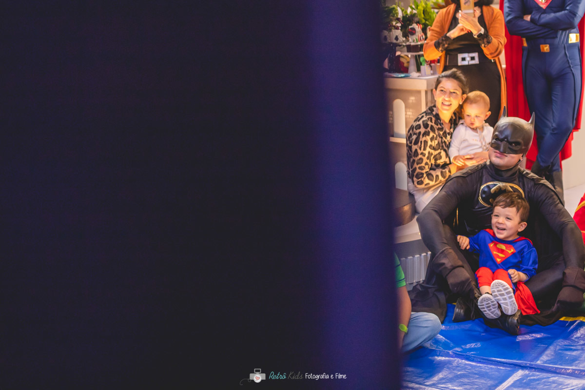 APRESENTAÇÃO DE MAGICA FESTA INFANTIL