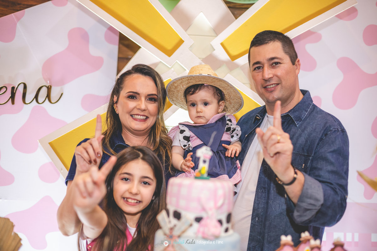 FESTA INFANTIL DE 1 ANINHO MENINA