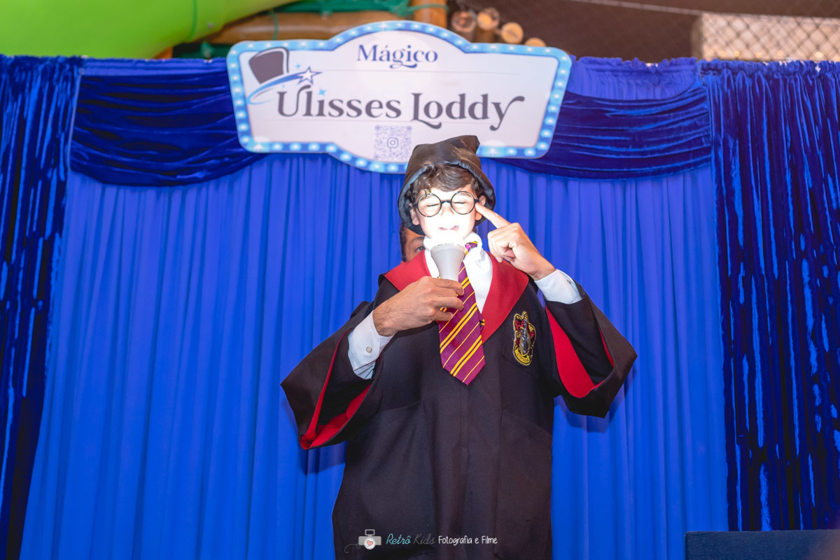 FESTA INFANTIL COM SHOW DE MAGICA