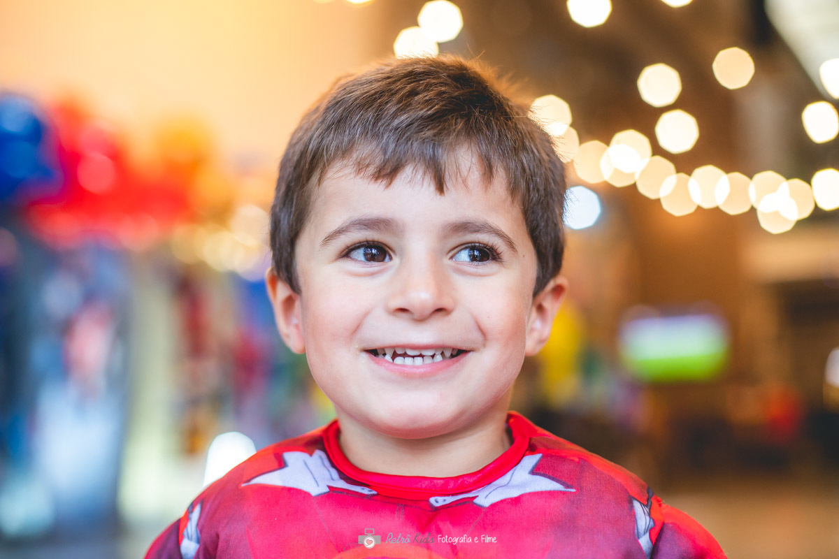 COMEMORAÇÃO DE 4 ANOS FESTA INFANTIL