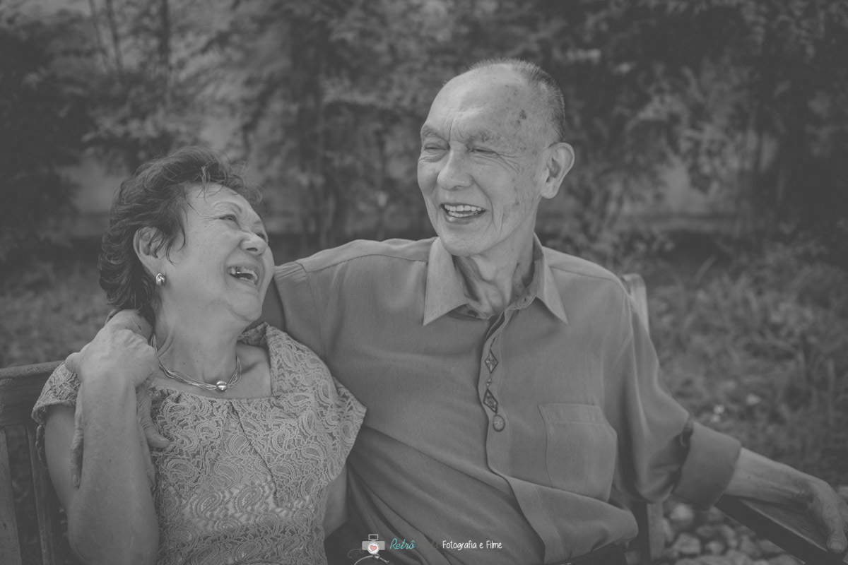 FESTA ADULTO BODAS DE OURO