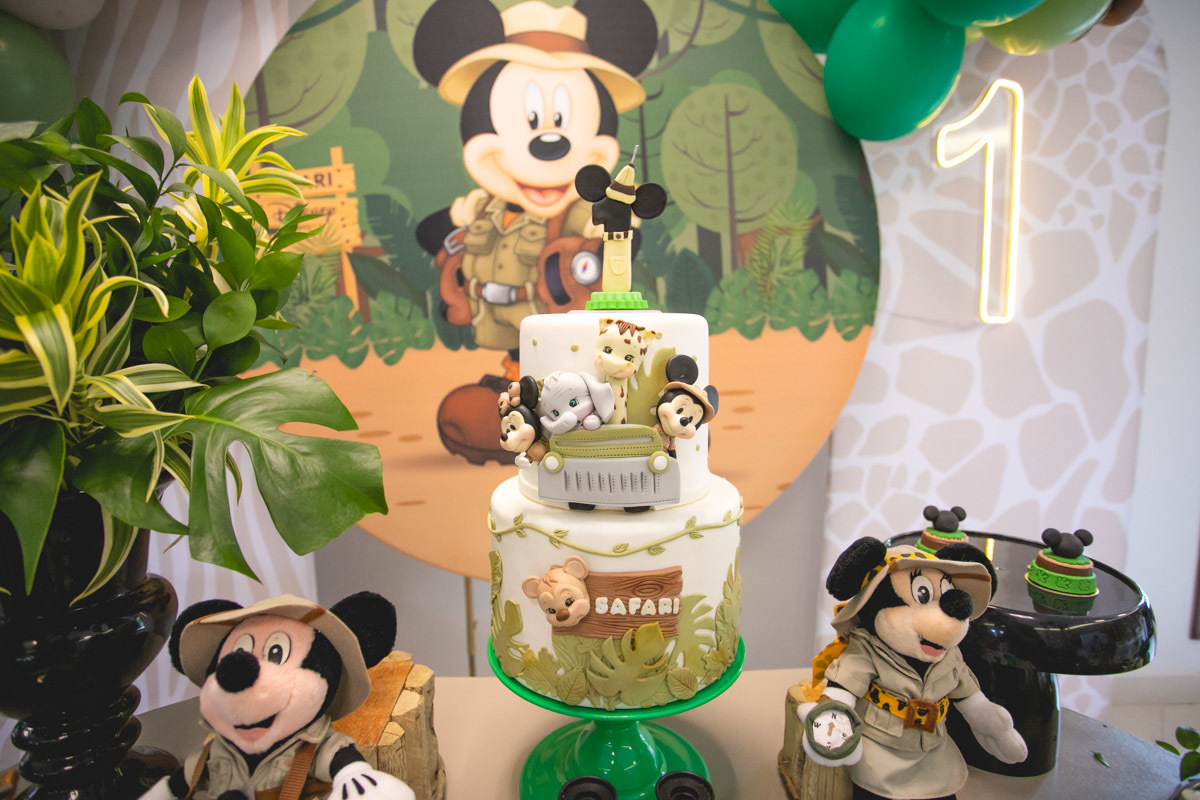 Foto Bolo festa tema Safari do Mickey Retrô Kids Fotografia