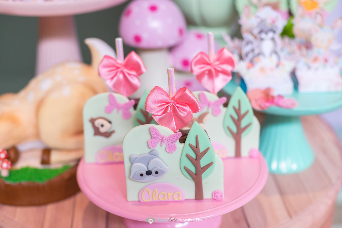 doce decorado tema woodland