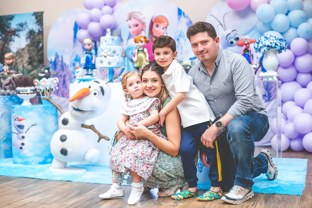 FESTA INFANTIL COM 2 ANIVERSARIANTES