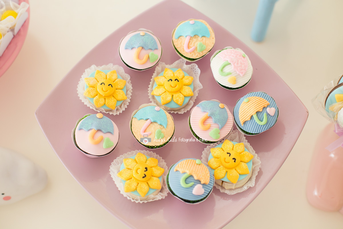 doces decorados personalizados festa infantil tema chuva de amor em Tamboré SP