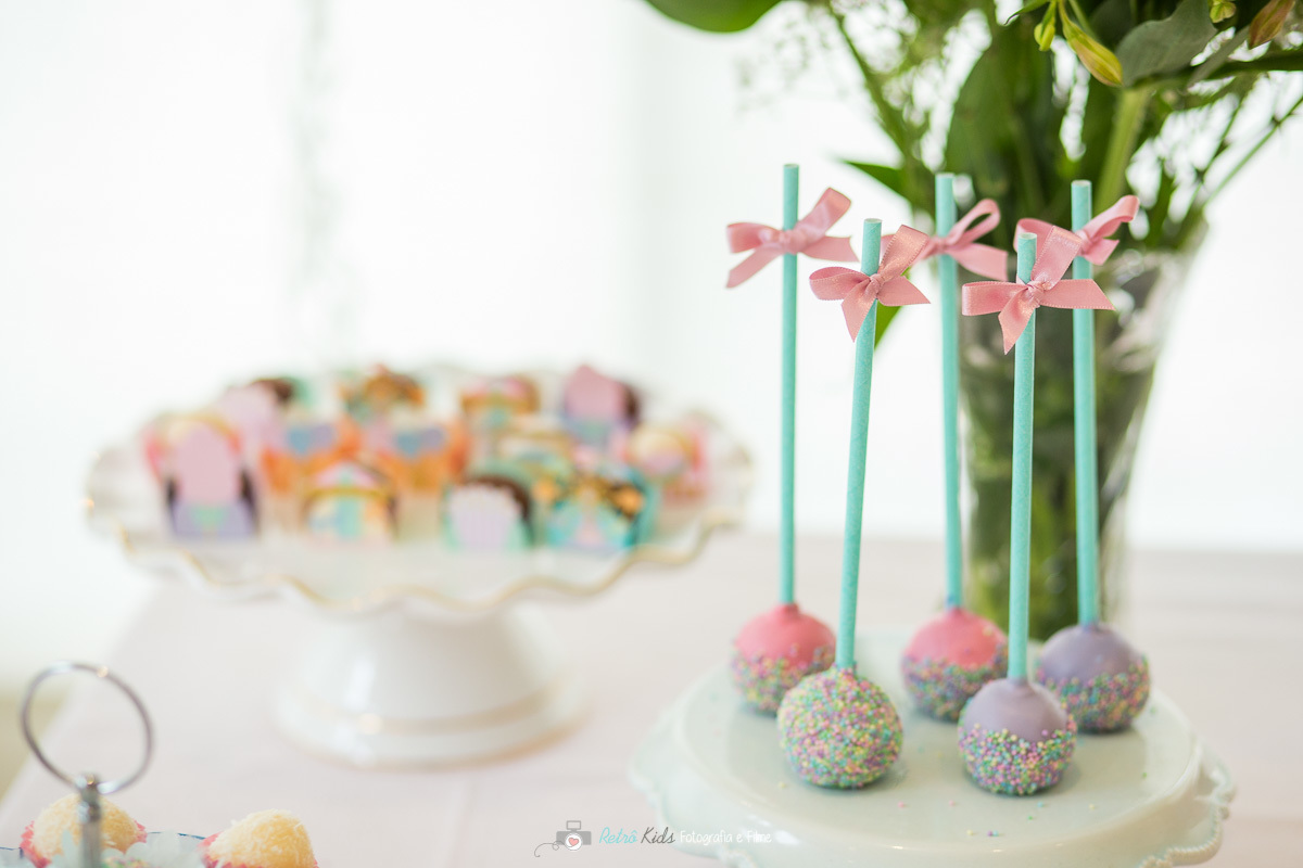 Doces personalizados com o tema Parque de diversões  do aniversário de 2 anos da Lívia