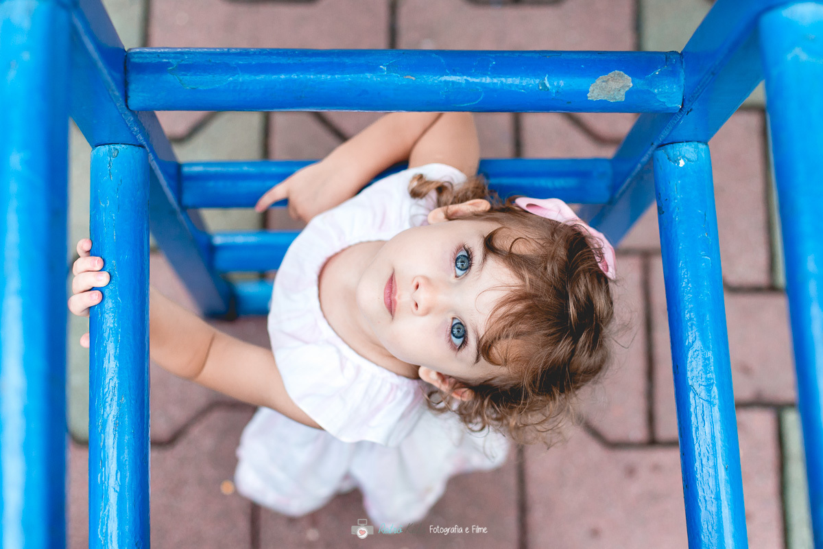 Muitas brincadeiras na festa da Lívia