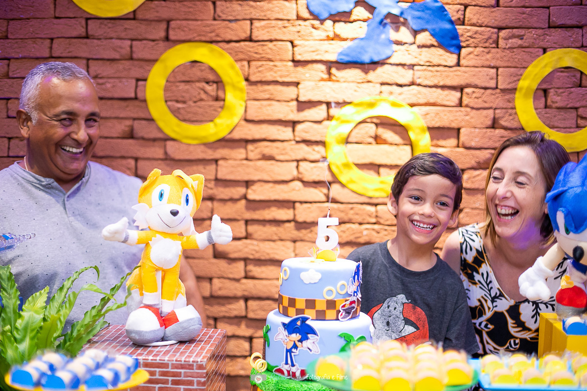 Fotografia infantil espontânea no Buffet Engenho Moema em SP