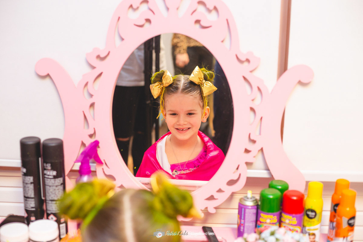 FESTA INFANTIL DA VALENTINA COM SPA INFANTIL COM AS AMIGAS