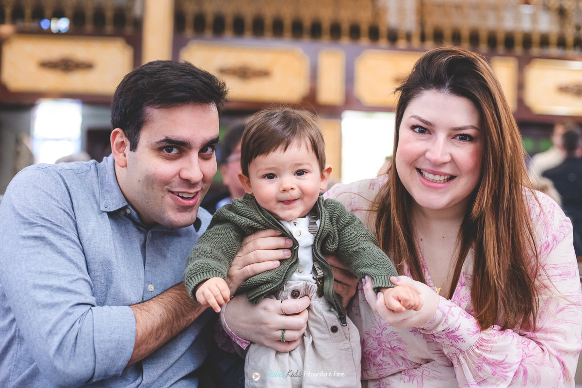 HENRIQUE COM OS PADRINHOS NA ALDEIA DA SERRA