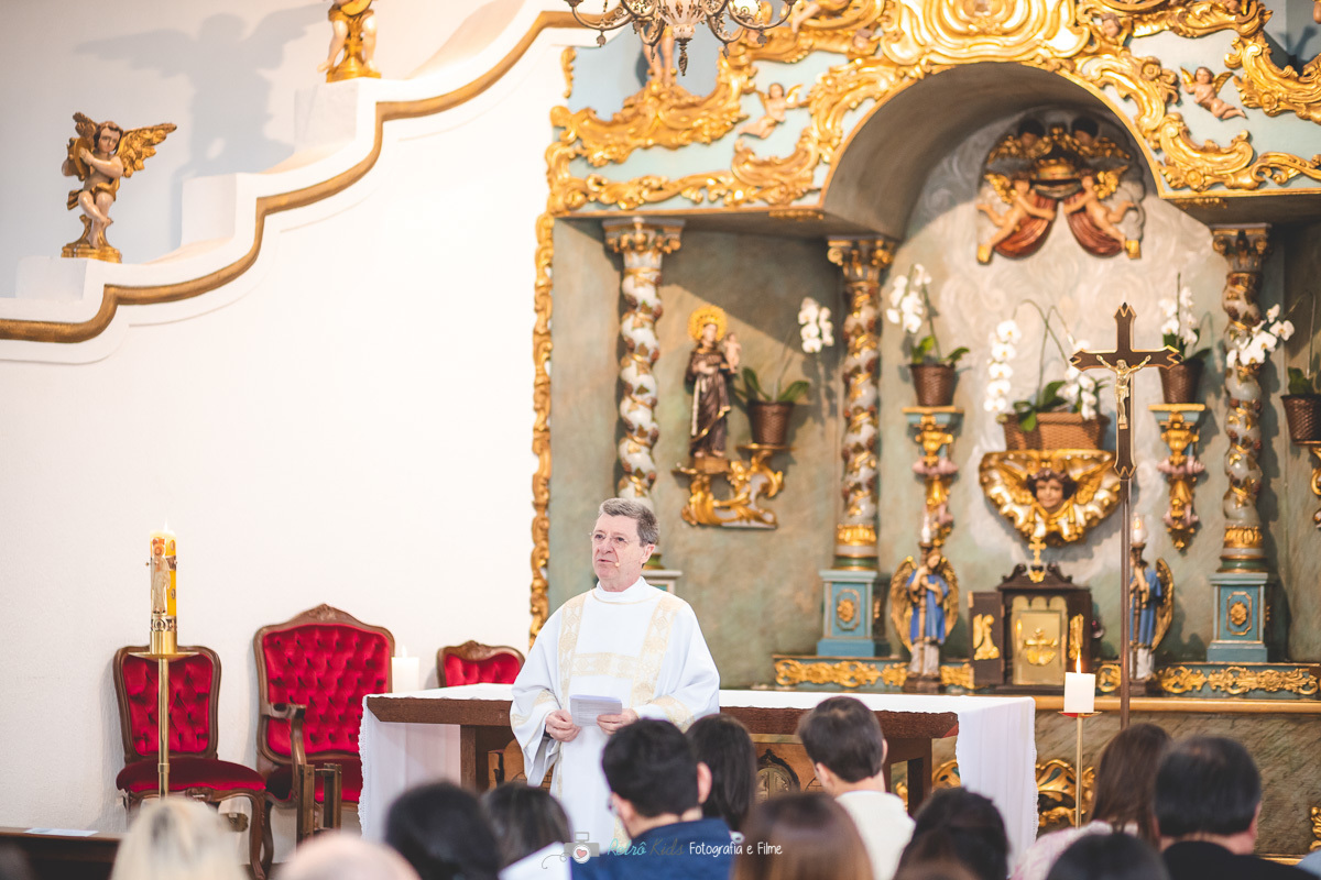 BATIZADO DO HENRIQUE NA PARÓQUIA SANTO ANTÔNIO NA ALDEIA DA SERRA SP