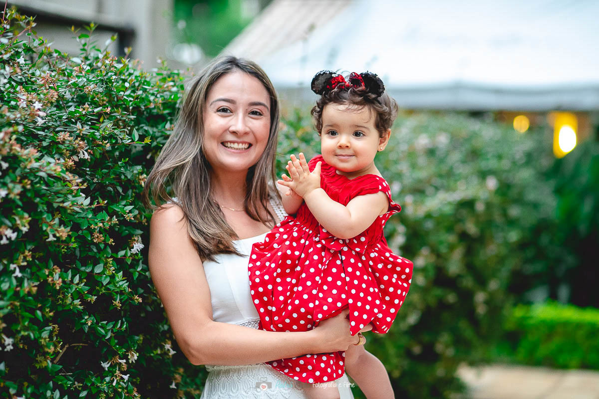 FESTA NO CONDOMÍNIO