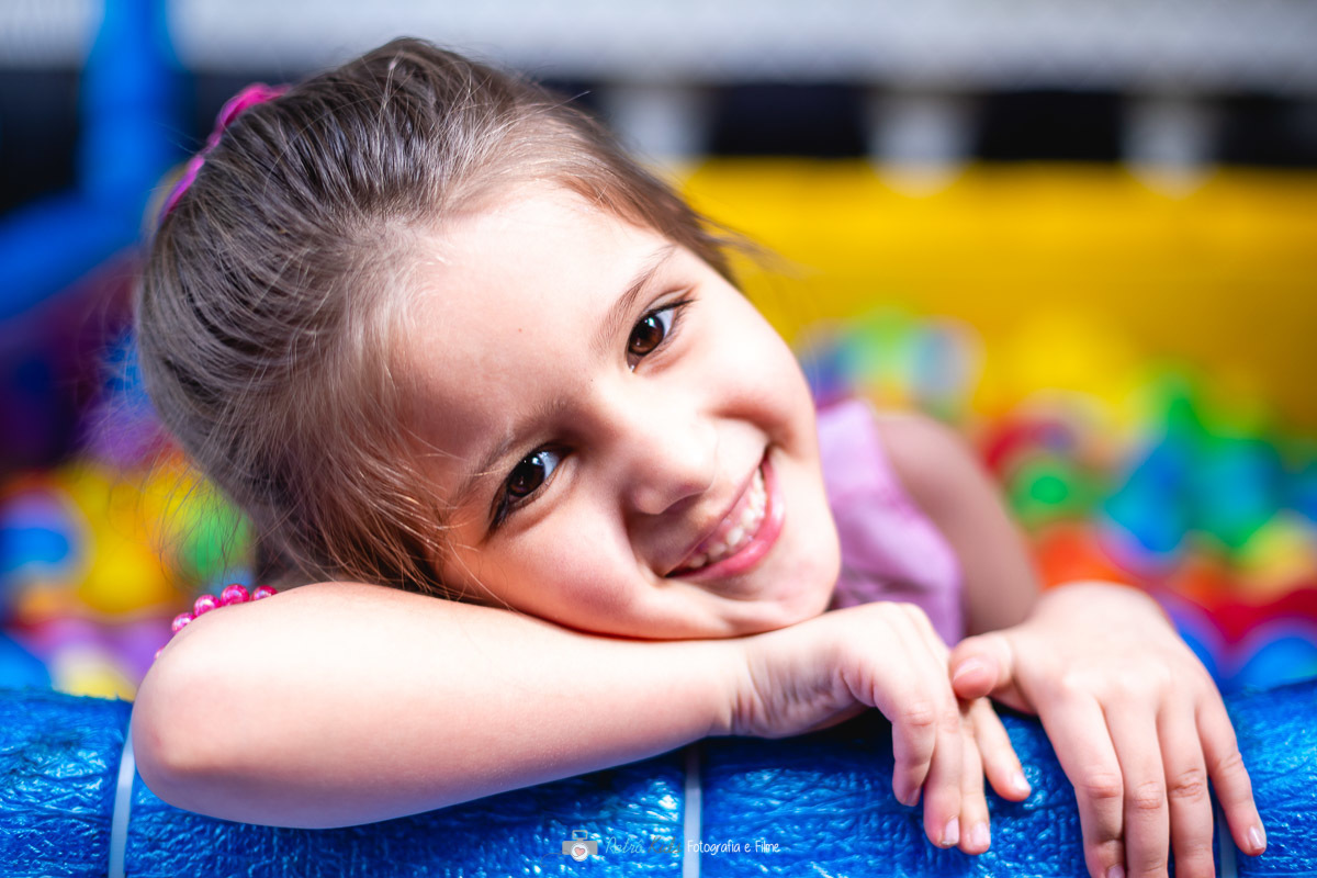 CRIANÇAS BRINCANDO NA FESTA INFANTIL EM SP