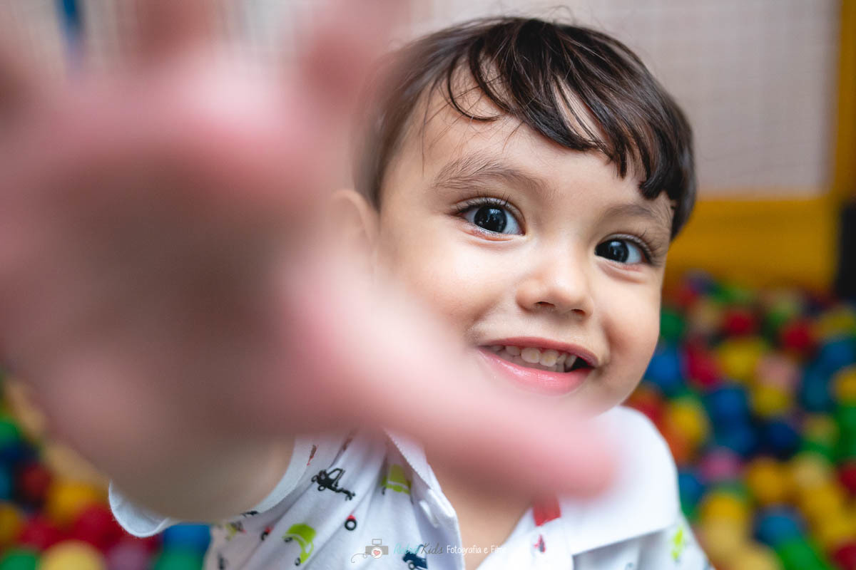 FESTA NO SALÃO DO CONDOMÍNIO EM SP