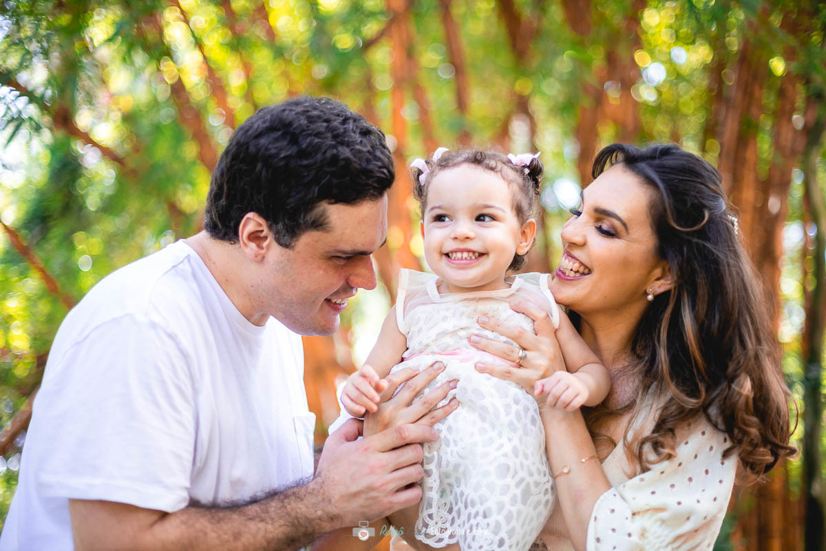 RETRATO DE ENSAIO FOTOGRÁFICO AO AR LIVRE