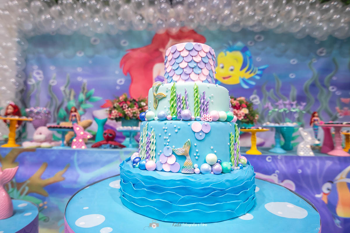 BOLO DA PEQUENA SEREIA