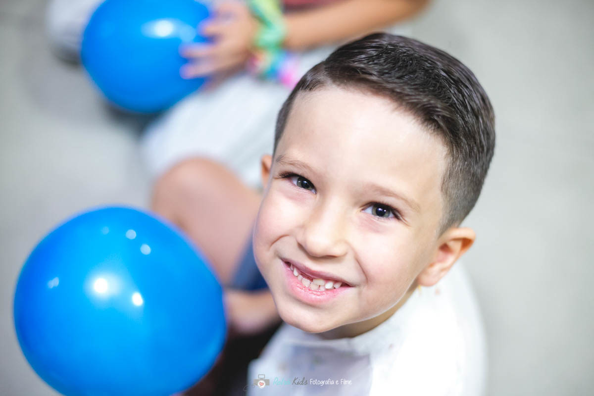 AMIGOS BRINCANDO NA FESTA DE CRIANÇA NA VILA PRUDENTE EM SP