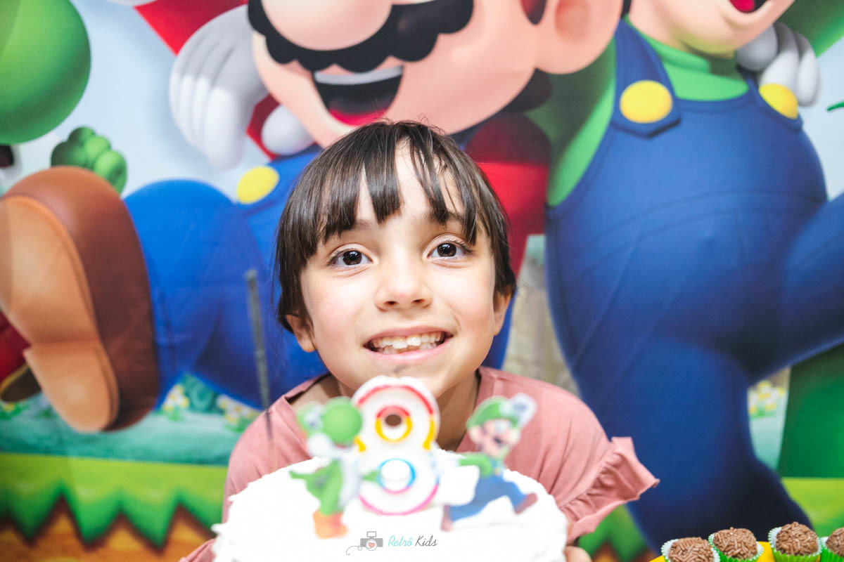 VALENTINA NA SUPER MESA PERSONALIZADA DO SUPER MARIO