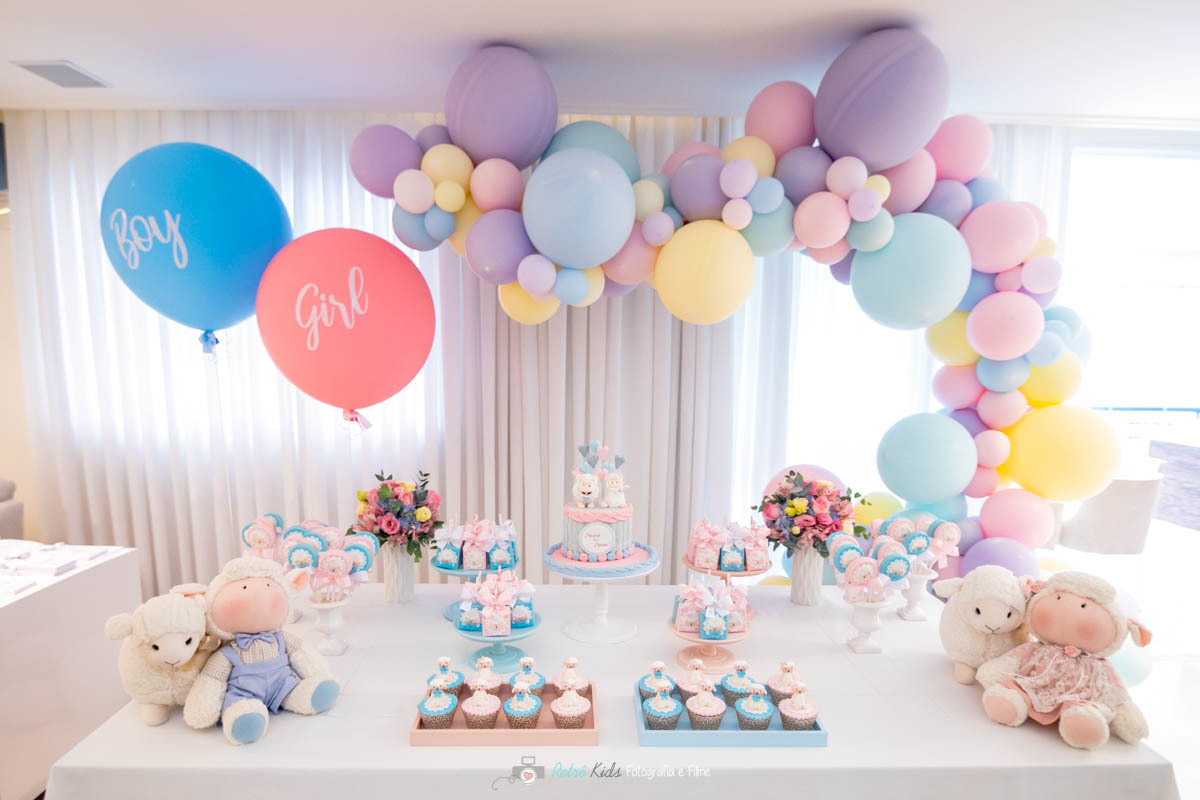 CHÁ REVELAÇÃO EM CASA