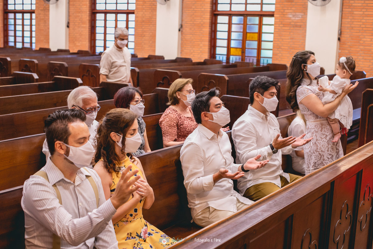 CERIMONIA MINIMALISTA DE BATIZADO EM SP