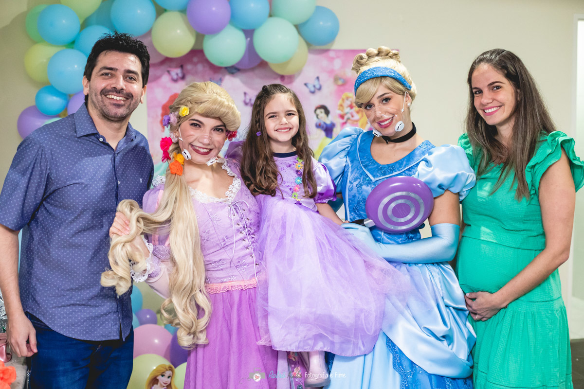 FESTA DAS PRINCESAS NO CONDOMÍNIO