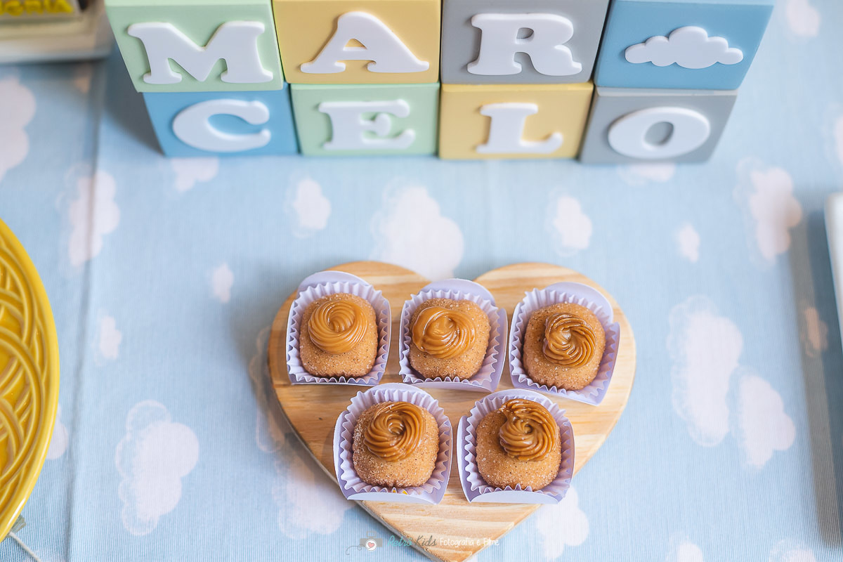 Mesa de doces festa primeira volta ao sol