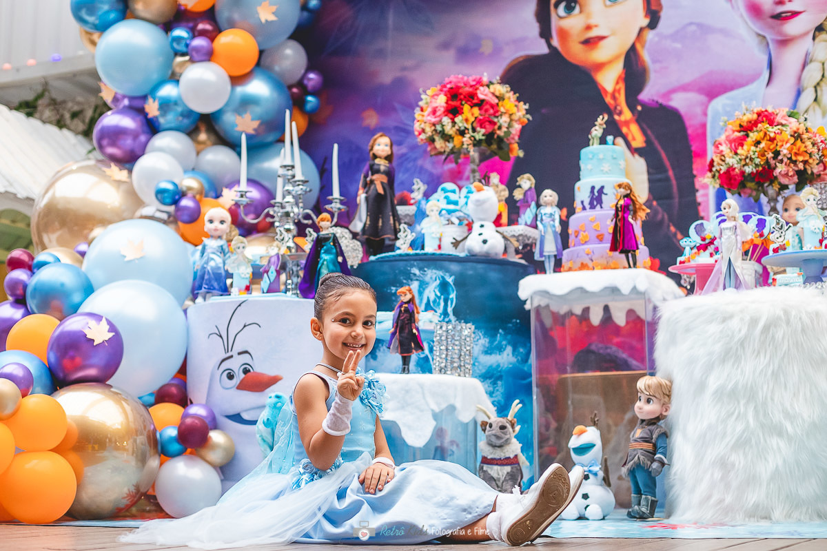 MESA DECORADA DA FROZEN 2