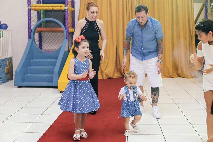 buffet la corte aniversário infantil Guarulhos São Paulo Camila Kobata camilaKobata kids galinha pintadinha galinhaPintadinha