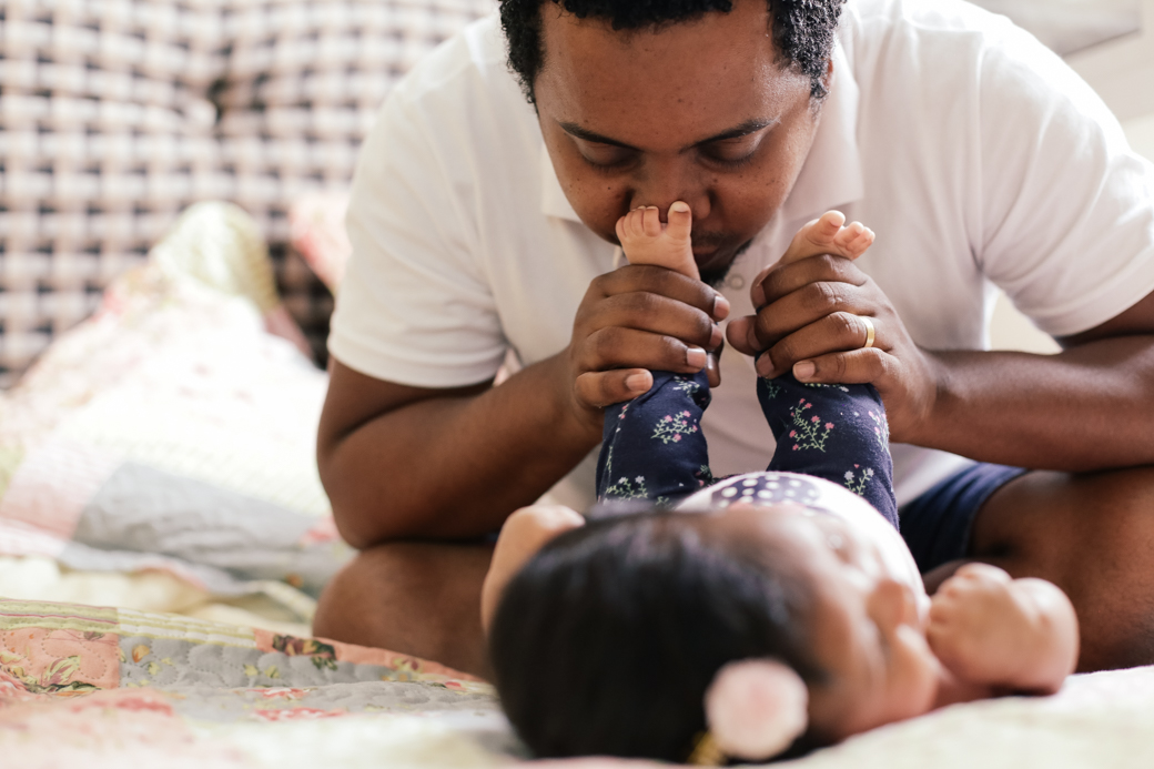 fotografia família cotidiano Jonas Rocheli Camila Kobata Maju Maria Julia Sessão fotografia Comunidade da Graça