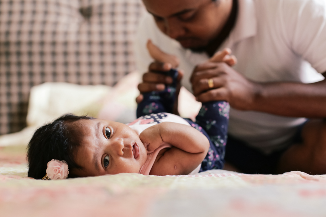 fotografia família cotidiano Jonas Rocheli Camila Kobata Maju Maria Julia Sessão fotografia Comunidade da Graça